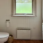 2 Bedroom Cozy In Idestrup * Bøtø By