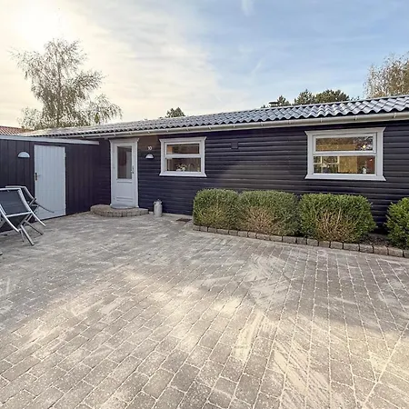 Feriehus 2 Bedroom Cozy In Idestrup *