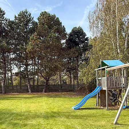 2 Bedroom Cozy In Idestrup Feriehus Bøtø By